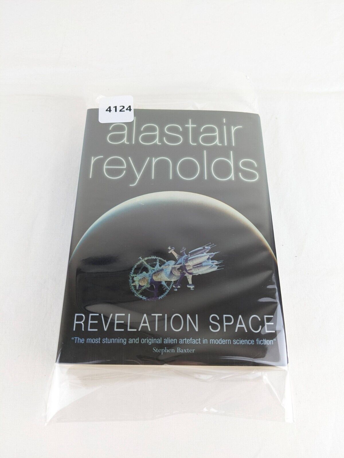 Revelation Space by Alastair Reynolds 2001