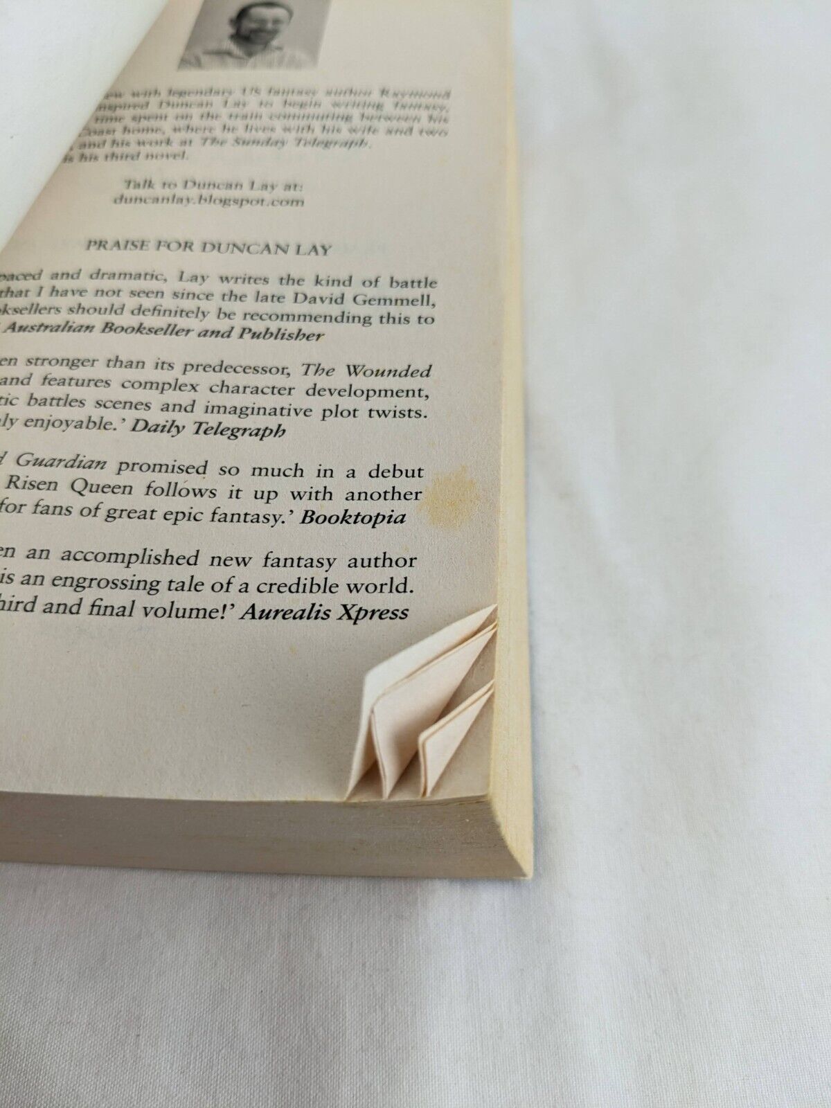 Dragon Sword histories trilogy by Duncan Lay - Guardian, Queen & Child 2009