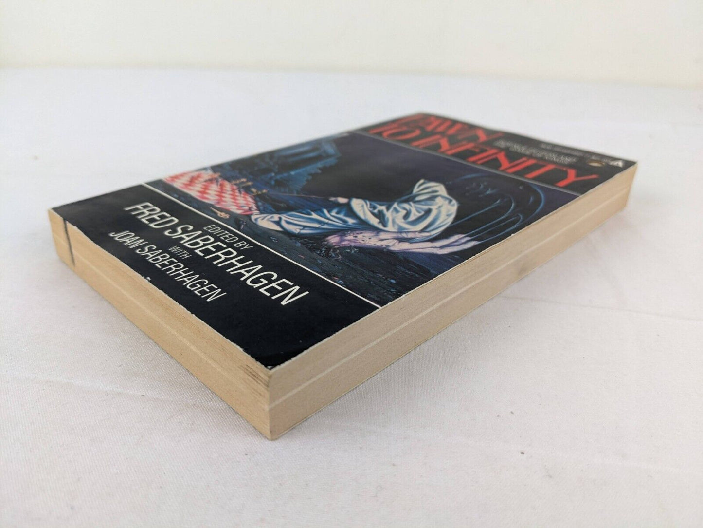 Pawn to infinity edited by Fred Saberhagen with Joan Saberhagen 1982 ace books