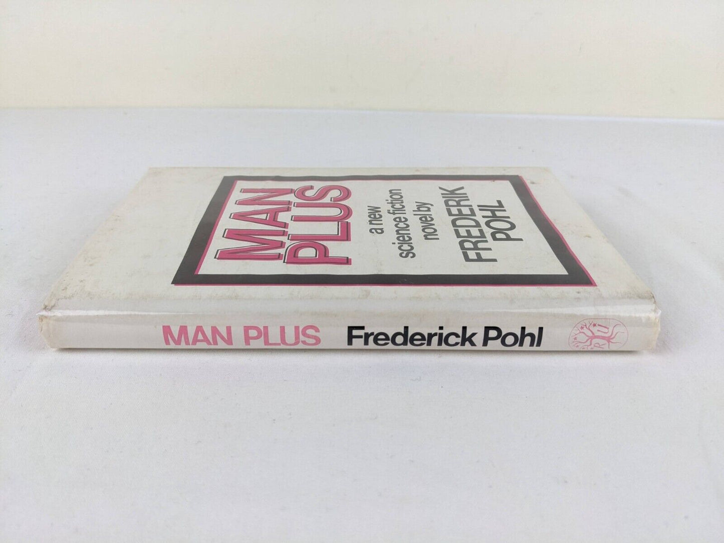 Man Plus by Frederik Pohl 1977 Hardcover Readers Union